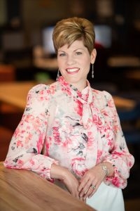 Amy Franko | Keynote Speaker, Author of The Modern Seller, Sales & Leadership Expert