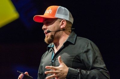 Brian Fanzo | Speaker. Strategist. Founder.