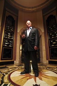 Eddie Osterland | International Speaker, America&rsquo;s FIRST Master Sommelier & Author
