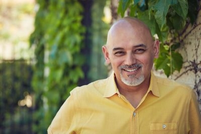 Charles Araujo | Keynote Speaker | Best-Selling Author | Technology Industry Analyst