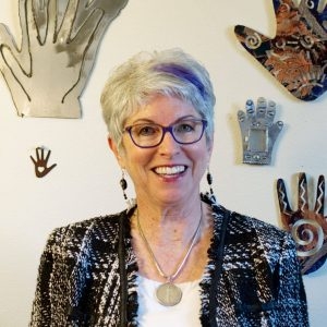 Jayne Sanders | Speaker, Purpose Coach & Master Scientific Hand Analyst