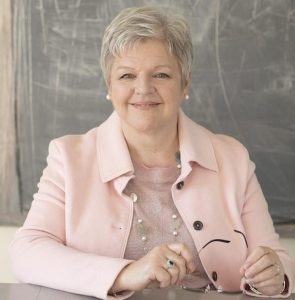 Christine Morlet CSP ★ From EGOtiation to NEGOtiation ★ Become a Top Earning Superstar!